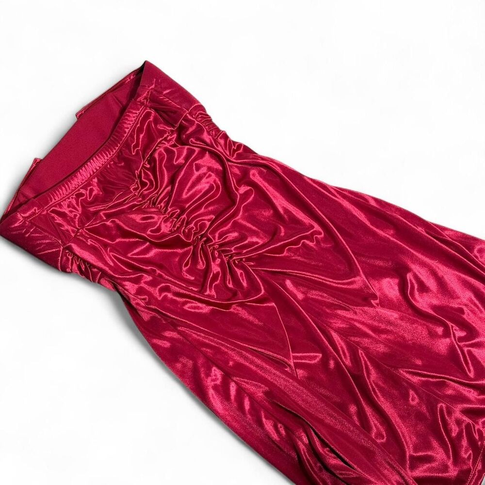 Y2K VINTAGE Red satin my Michelle prom dress with beaded bodice and cinched back - Picture 7 of 8
